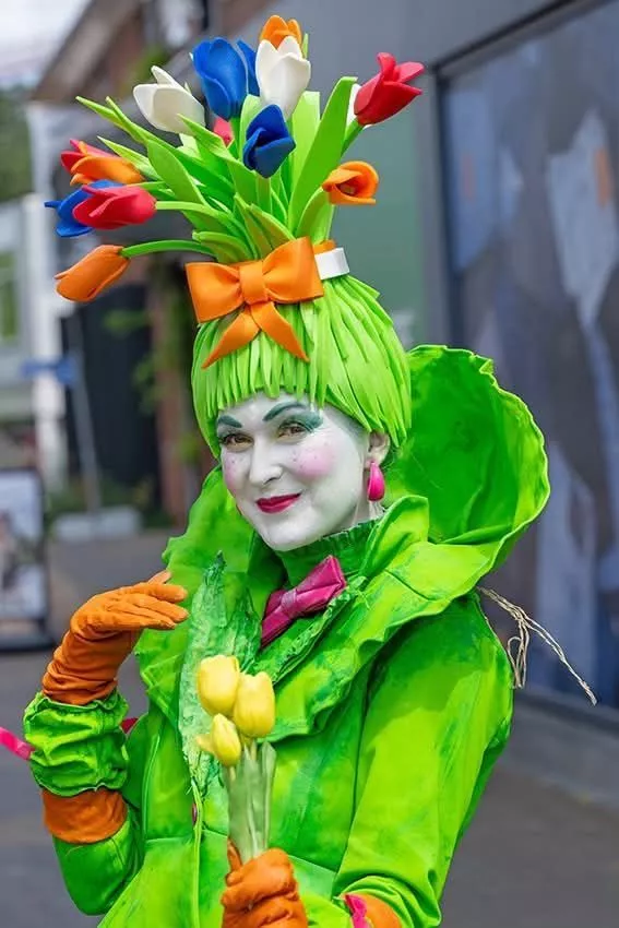 miss tulip
